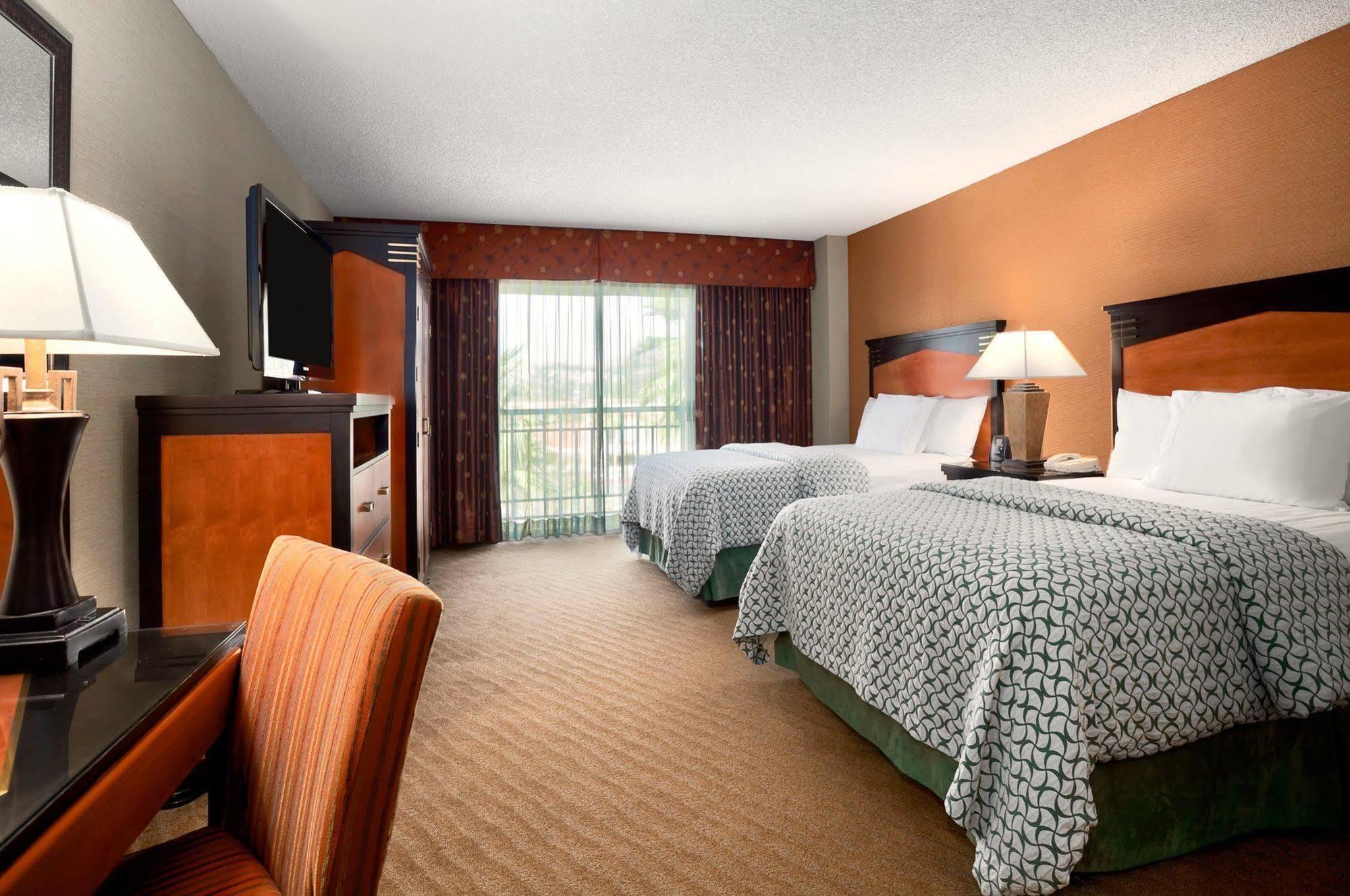 Embassy Suites By Hilton Brea - North Orange County Exterior foto